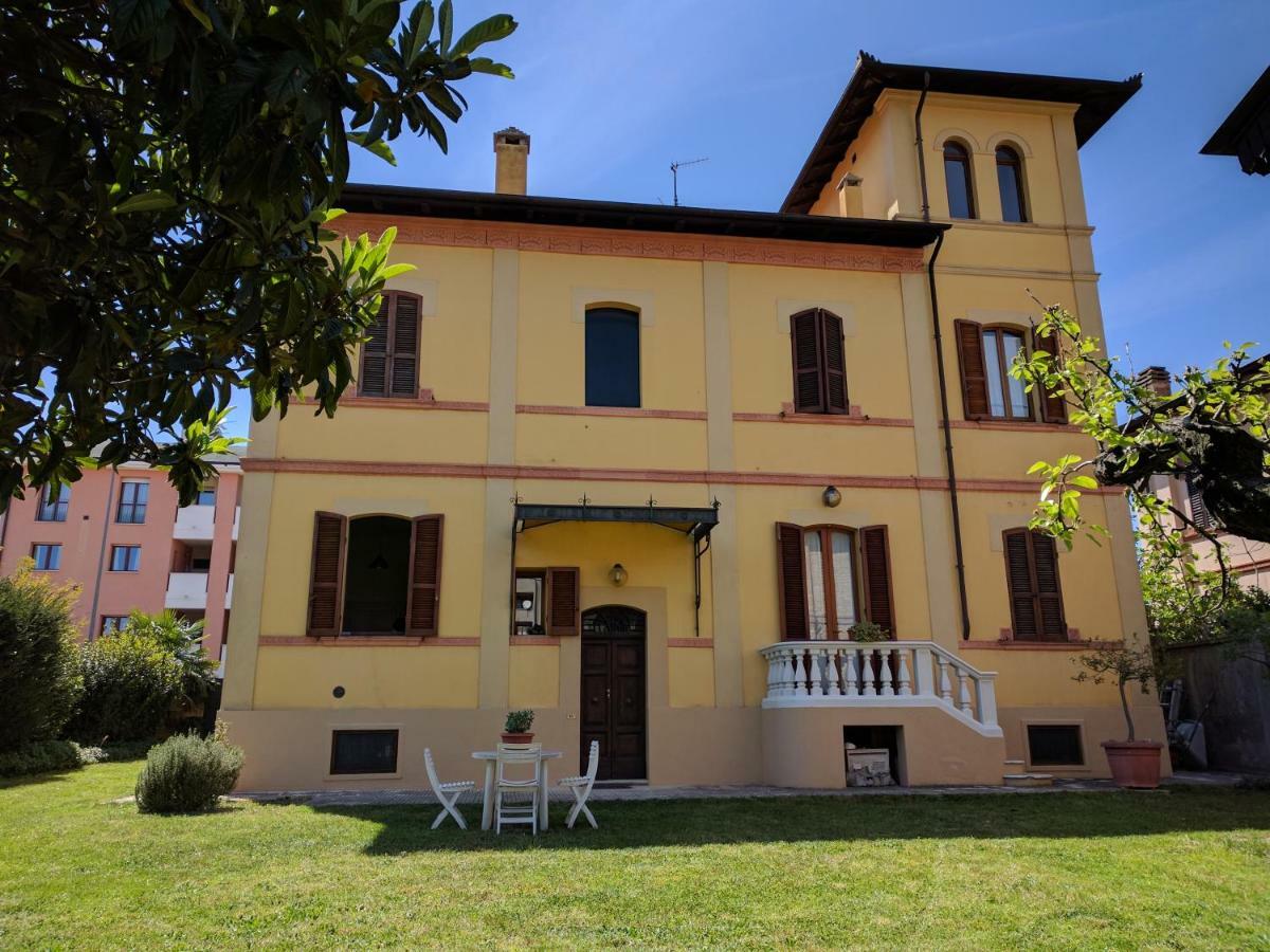 Liberty House Hotel Foligno Exterior photo